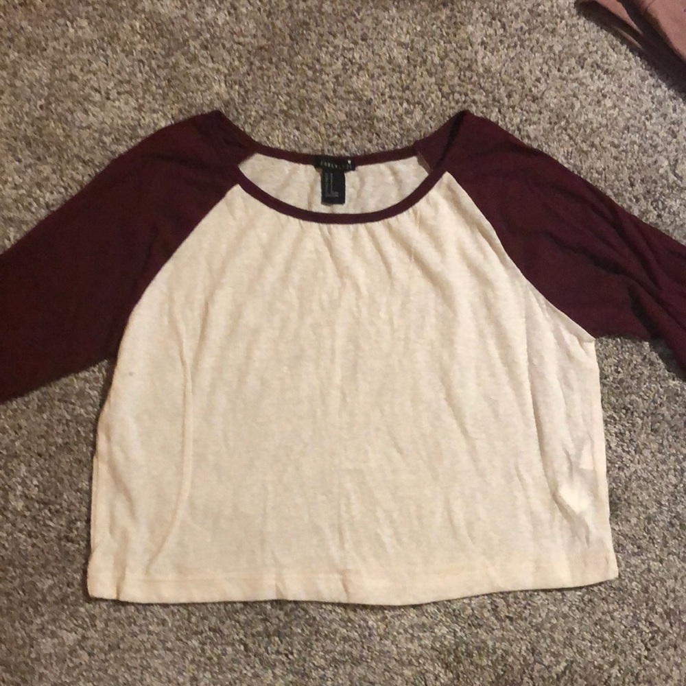 Quarter sleeve baseball crop top